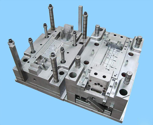 深圳塑膠模具廠，如何延長(zhǎng)模具的使用壽命?